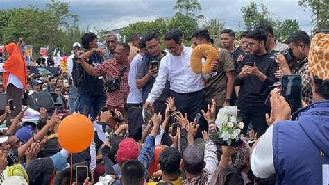 Anies Ajak Pendukung Awasi Penghitungan Suara Saat Kampanye Di Sintang