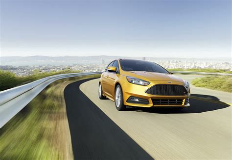 Hd Wallpaper Ford Focus Wagon 2015ford Focus Sthatchback Sdn Car