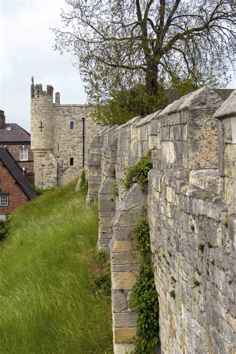 York City Walls Walk - Step back in time | Blushrougette