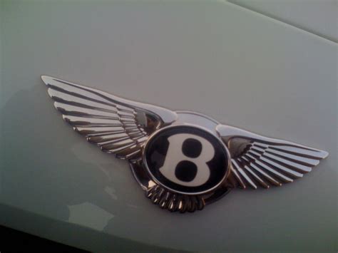 Bentley Emblem by ramyk on DeviantArt