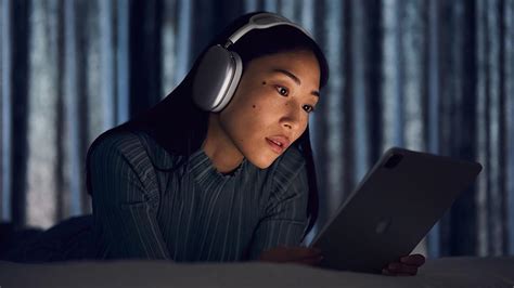 Apple выпустила большие наушники AirPods Max. Характеристики и цена в ...