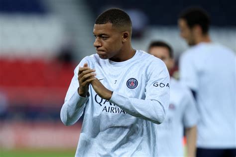 Le Retour De Kylian Mbapp Au Psg Dans La Bonne Humeur