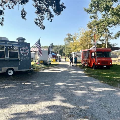 Southern Charm on the Farm - A Southern Illinois Vintage Market