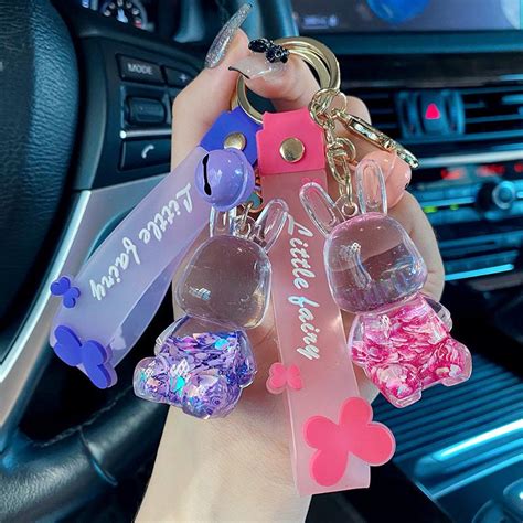 Cartoon Glitter Bunny Acrylic Keyring Liquid Quicksand Heart Keychain Car Backpack Pendant Key