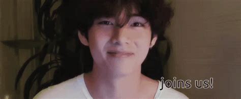 Taehyung GIF - Taehyung - Discover & Share GIFs