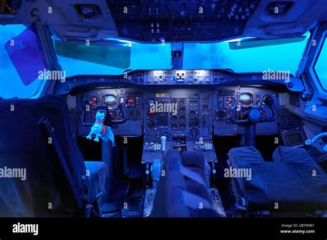 The cockpit of Airbus A300 B4-203.Musee Aeroscopia Museum. Blagnac ...