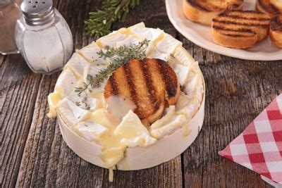 Recette Camembert R Ti Au Four Supertoinette