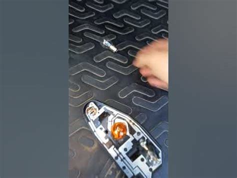 Замена лампочки на задней фаре, габарита и стоп сигнала на Датсун ОН ДО ...