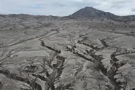 Volcanic Earthquakes Recorded In Taal Volcano Pln Media