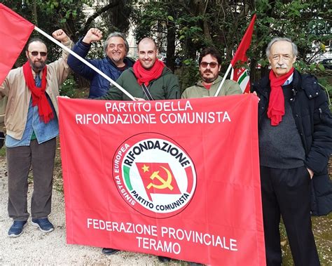 RIFONDAZIONE COMUNISTA PRESENTE AL FIANCO DELLANPI NELLE CELEBRAZIONI