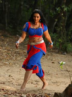 Actress Shweta Menon Hot Navel Indian Filmy Actress