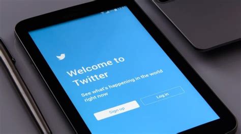 Twitter Akan Mulai Menghilangkan Tanda Centang Biru Lama Pada April