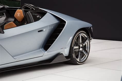 Descubrir 126 Imagen Lamborghini Centenario Roadster Precio Abzlocalmx