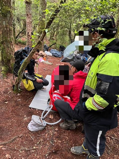 女山友疑患高山症躺進山屋加壓艙 病況好轉吊掛下山就醫 社會 中時