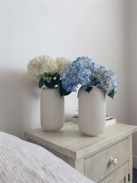 Summer Hydrangeas Coastal Room Decor Coastal Room Coastal Bedrooms