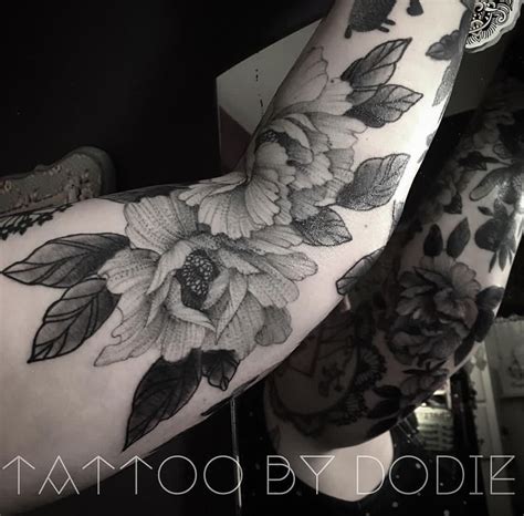 Tattoo by Dodie | Tattoos, Healing tattoo, Fresh tattoo