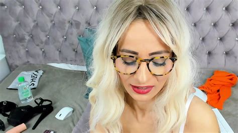 Free Wife Swallows Porn Videos XHamster