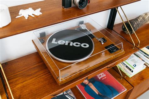 Lenco LS-55 (LS-55WA) - купить виниловый проигрыватель на Lenco.ru