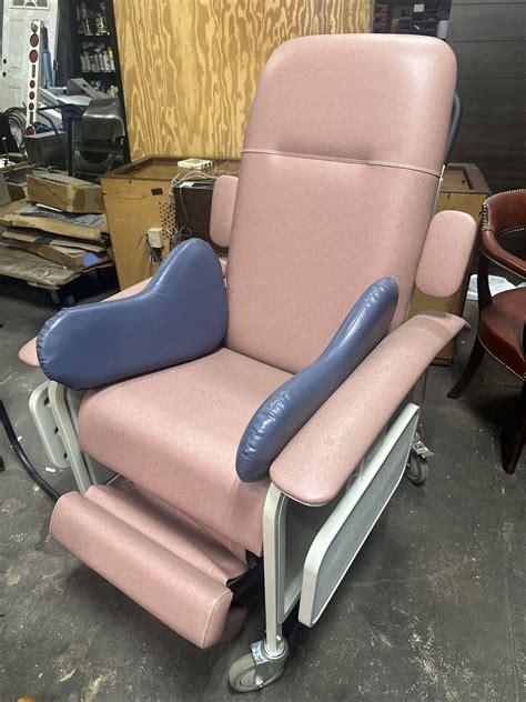 Invacare Deluxe Three Position Recliner For Adults With Padding Lumbar Support Ebay