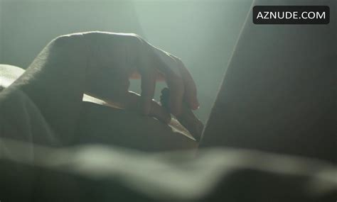 SARAH BAUER Nude AZNude