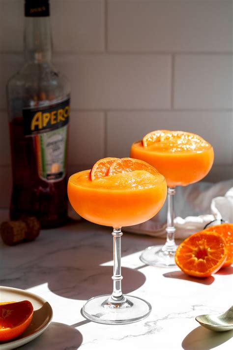 Frozen Aperol Spritz Yummy Drinks Frozen Drinks Aperol Spritz