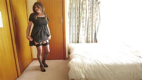 Crossdress Striptease Poka Dot Dress Nude Pics XHamster