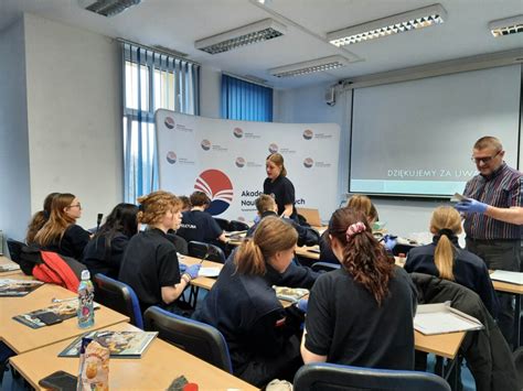 Warsztaty Ujawnianie i zabezpieczanie śladów mechanoskopijnych