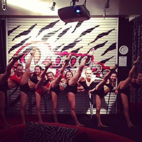 8 Hot Sexy Tiffany Burton Rojas Bikini Pics