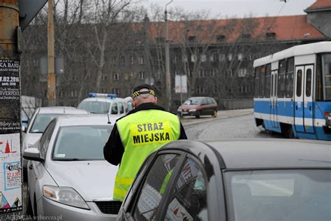 Brakuje strażników miejskich Tak źle nie było od lat