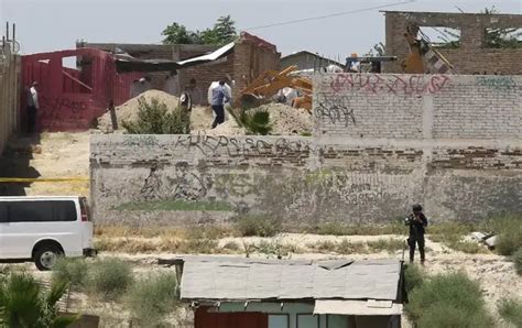 La Jornada Hallan Restos De 5 Personas En Fosa Clandestina De Tijuana