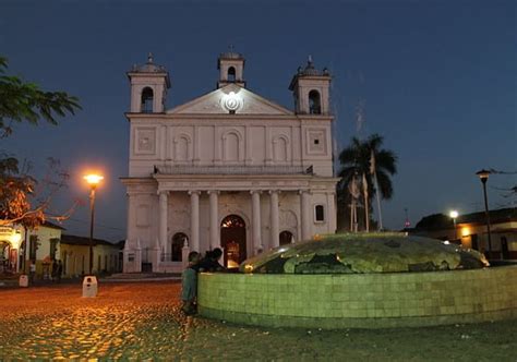 Exploring Suchitoto El Salvador: Embrace the Extraordinary Charm of ...