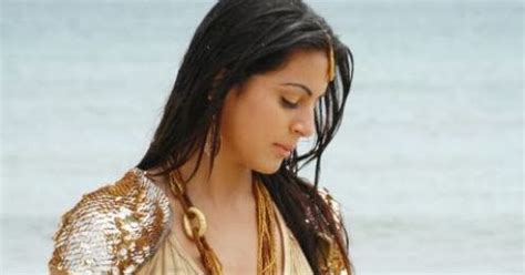 Latest Bollywood News Gossips And Most Boldest And Hot Photos Of Bollywood Actresses