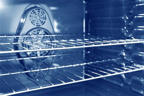 Sparkling Clean Oven Window: The Ultimate Guide - Hunter Games Magazine
