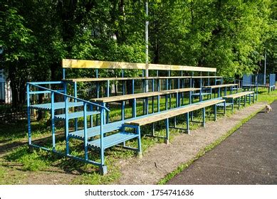 Spectator Amateur Images Stock Photos D Objects Vectors Shutterstock