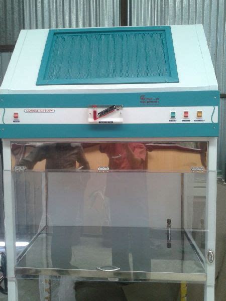 Laminar Air Flow Cabinets Voltage 110V 220V Feature Durable