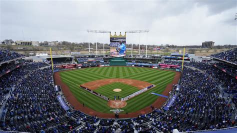 KC Royals Opening Day When Where And What Time Oggsync