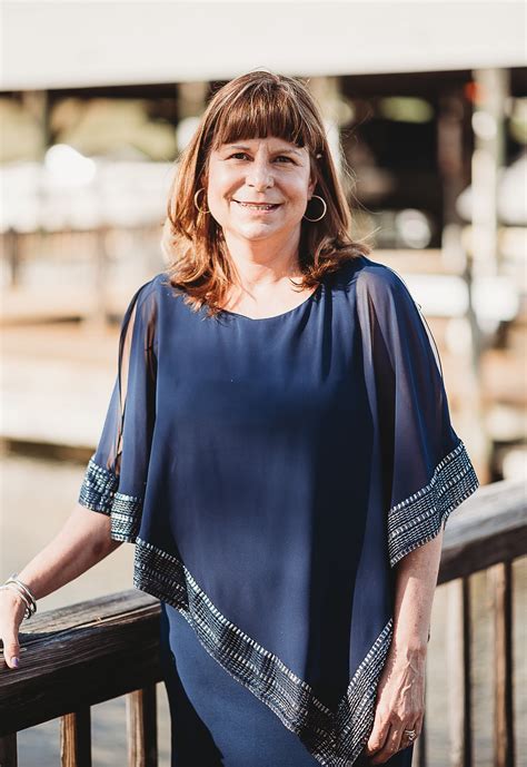 homes for sale smith mountain lake waterfront