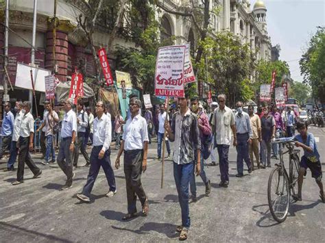 Bharat Bandh Live Updates Bihar Police Lathi Charge Protesters For