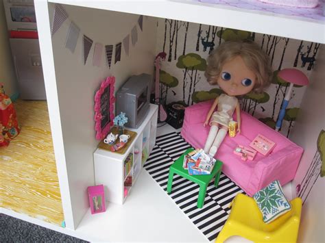 Diy Dollhouse From An Ikea Bookshelf Cathie Filians Handmade Happy Hour