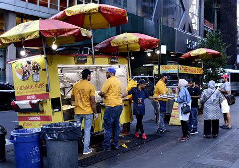 Ex-Obama Official Anti-Muslim Rant Goes Viral: 'Did You Rape Your