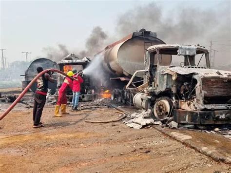 Federal Government Bans Large Fuel Tankers To Curb Rising Accidents