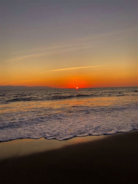 A Wonderful Sunset 🌇 On The Beach 👌🌊🙂💖 Sunset Love Beautiful Nature