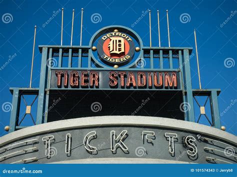 Detroits Old Tiger Stadium Demolition Editorial Stock Photo - Image of ...