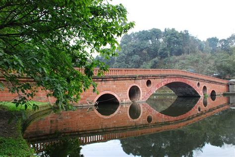 Haitang Park - Wendy Wei Tours