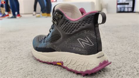 New Balance Fresh Foam Hierro V7 Mid