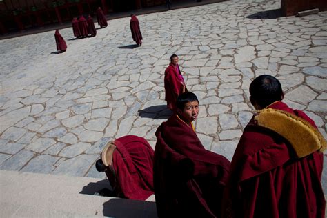 In Self Immolations By Tibetans Signs Of New Turmoil The New York Times