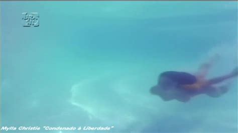 Naked Mylla Christie in Condenado à Liberdade