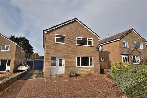 St Pauls Drive Brompton On Swale 4 Bed Detached House For Sale 288 950