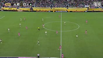 SUAREZ PIROCUDO AMASSANDO PALMEIRAS DE QUATRO XVIDEOS