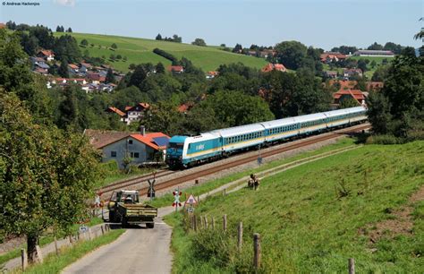 223 069 6 mit dem ALX84146 München Hbf Lindau Hbf bei Meckatz 17 8 11